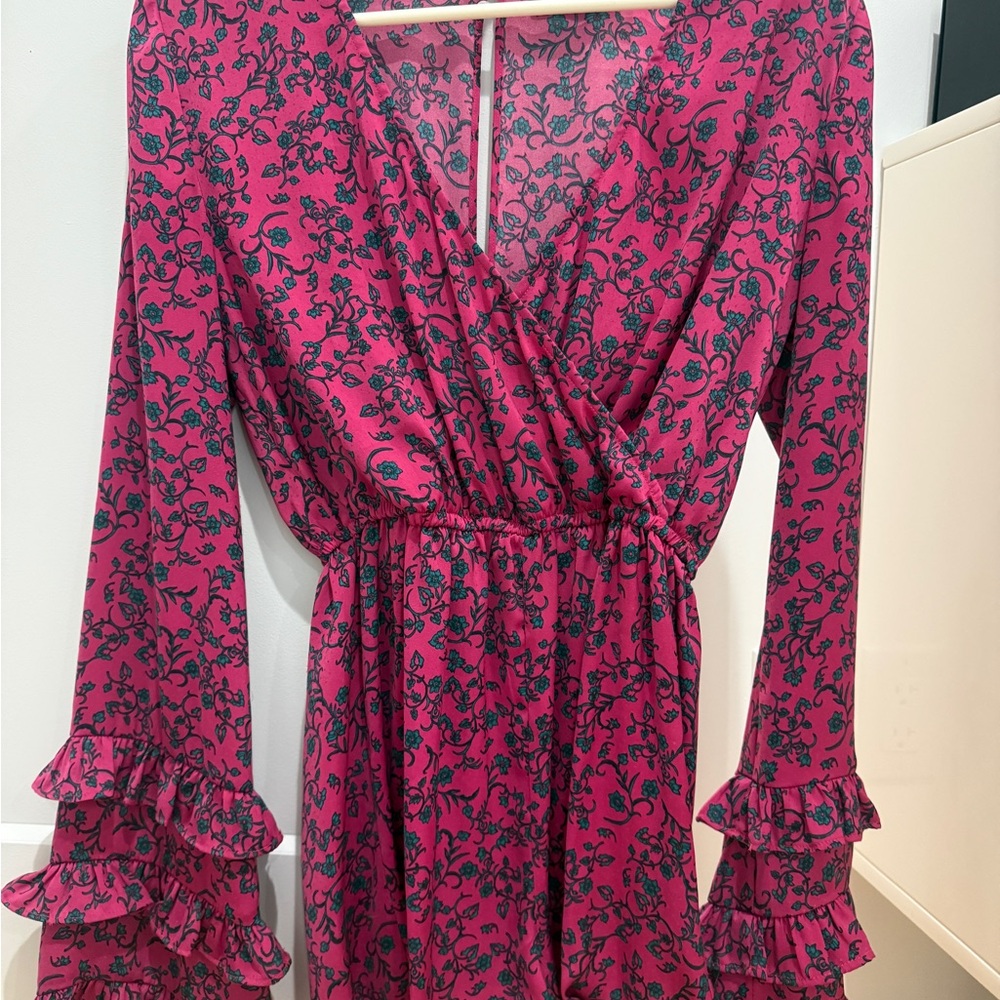 The fifth label Floral fuchsia Pink long ruffle sleeve romper